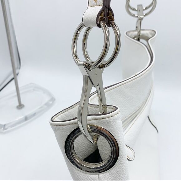 White Hobo Bag w/chunky Silver Rings‎ - Picture 4 of 16